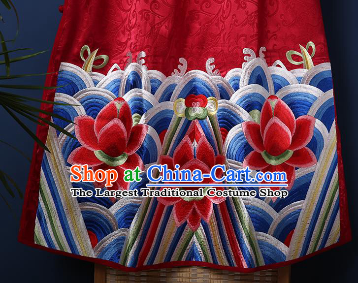 China Traditional Women Dress Classical Cheongsam Red Brocade Qipao Clothing