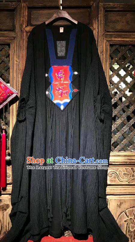 Chinese Embroidered Black Dress National Clothing Traditional Women Embroidery Robe Costume