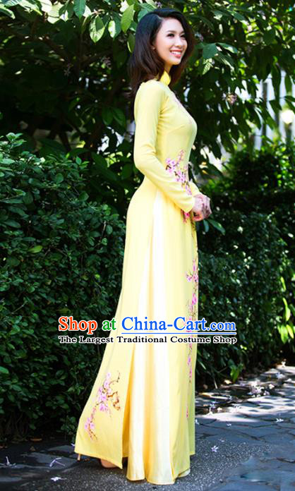 Asian Vietnam Classical Plum Blossom Pattern Ao Dai Qipao Traditional Vietnamese Cheongsam Costumes Light Yellow Dress and Loose Pants for Women