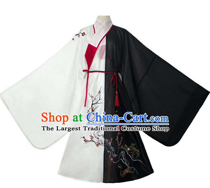 Chinese Ancient Childe Embroidered Black Robe Traditional Hanfu Apparel Ming Dynasty Swordsman Historical Costume for Men
