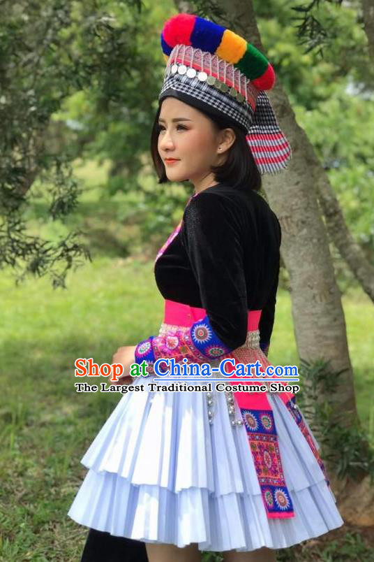 China Yi Minority Black Velvet Blouse and Skirt Nationality Stage Performance Costumes Ethnic Women Dance Clothing with Hat