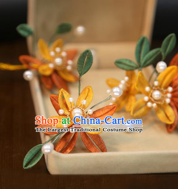 Chinese Wedding Silk Flower Hair Stick Traditional Classical Hair Accessories Xiuhe Suit Hair Claws