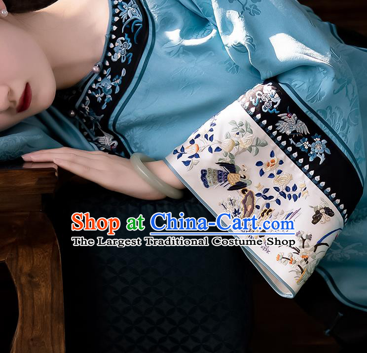 China Traditional Qing Dynasty Qipao Dress Embroidered Blue Silk Cheongsam