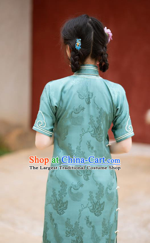 Republic of China Traditional Drape Pattern Green Silk Qipao Classical Costume Women Dress National Cheongsam