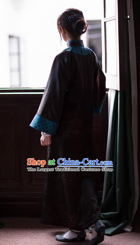 China Traditional Black Silk Qipao Costume Classical Cheongsam National Women Dress