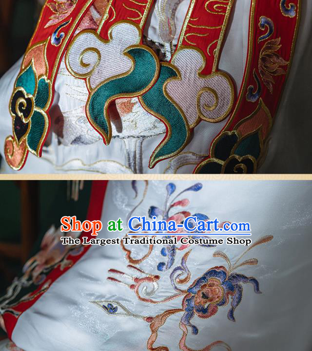 China Ancient Ming Dynasty Court Princess Embroidered Costume Traditional Palace Hanfu Clothing for Women
