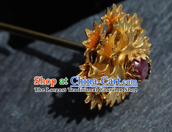 China Traditional Handmade Hair Accessories Ancient Empress Hair Clip Ming Dynasty Palace Golden Peony Hairpin for Women