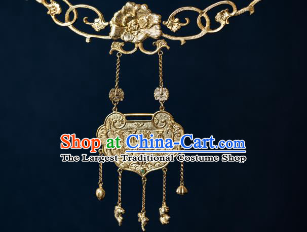 Chinese Ancient Noble Lady Xue Baochai Accessories Traditional Ming Dynasty Gilding Jewelry Tassel Gems Necklace Jewelry