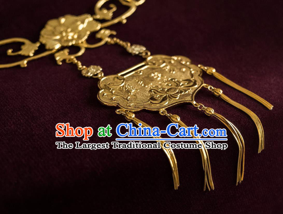 Chinese Traditional Ming Dynasty Gilding Longevity Lock Tassel Necklace Jewelry Ancient Noble Lady Gems Accessories