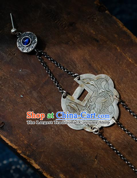 China Traditional Retro Longevity Lock Tassel Earrings Handmade Jewelry Silver Ear Accessories