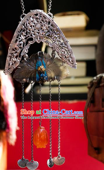 Handmade China Agate Tassel Accessories National Women Jewelry Traditional Silver Carving Necklace Pendant