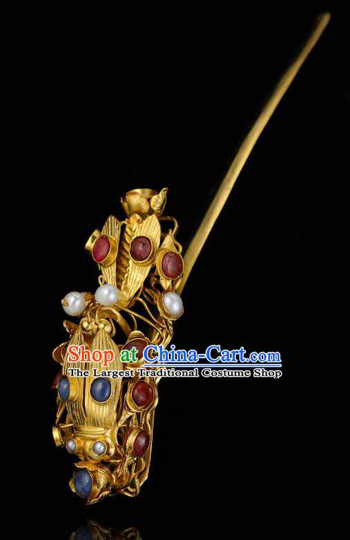 China Traditional Handmade Hair Accessories Ming Dynasty Gems Hair Stick Ancient Queen Golden Cicada Hairpin for Women