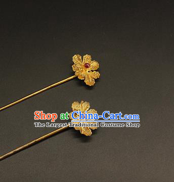 China Traditional Gilding Hair Stick Handmade Hair Accessories Ancient Ming Dynasty Empress Hairpin