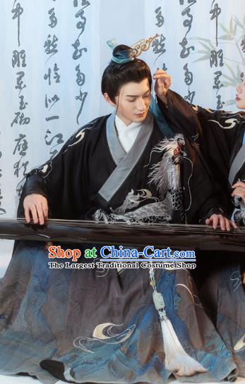 China Ancient Prince Embroidered Clothing Traditional Ming Dynasty Swordsman Black Robe Costumes for Men