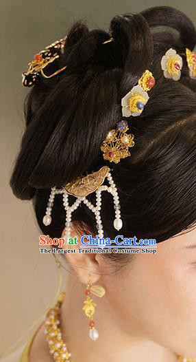 China Ancient Tang Dynasty Empress Tassel Hairpin Traditional Palace Hair Jewelry Handmade Court Carving Chrysanthemum Hair Comb
