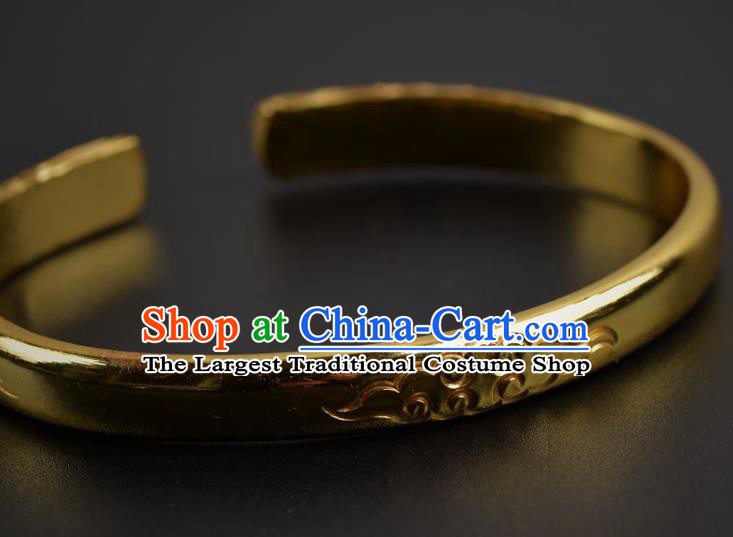 Handmade Chinese Ancient Court Golden Bracelet Jewelry Traditional Tang Dynasty Carving Bangle Accessories