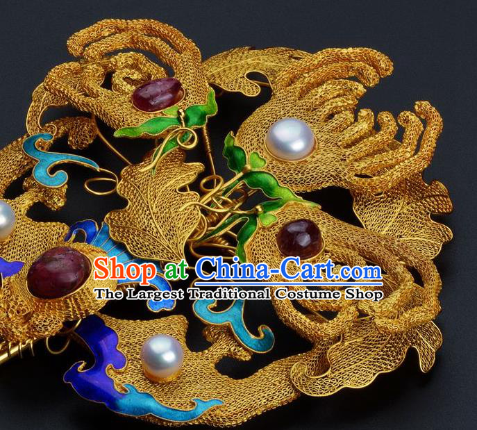 Traditional China Ancient Empress Filigree Bat Hairpin Handmade Hair Ornament Qing Dynasty Palace Ruby Golden Hair Stick