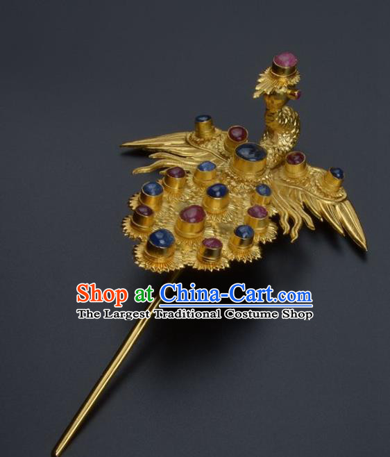 Traditional China Handmade Gems Hair Ornament Ming Dynasty Palace Hairpin Ancient Empress Golden Phoenix Hair Crown
