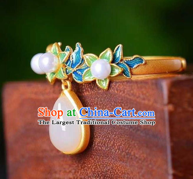 China Ancient Court Queen Cloisonne Ring Traditional Hanfu White Chalcedony Jewelry Accessories