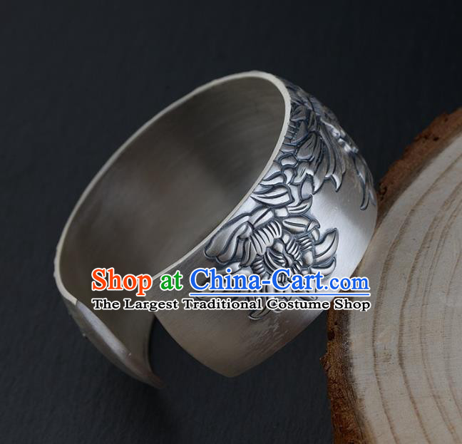 China Traditional National Bangle Accessories Carving Peony Silver Bracelet