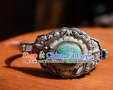 Chinese Handmade Beads Bracelet Accessories Traditional Silver Carving Butterfly Jewelry