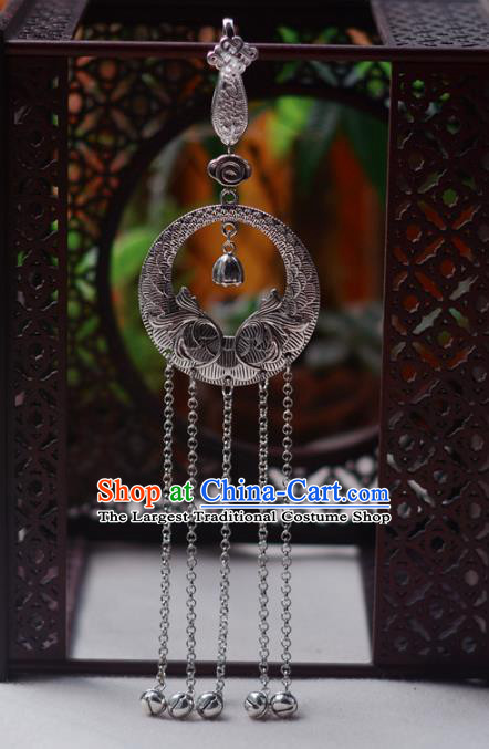 Chinese Traditional Silver Bell Tassel Pendant Collar Accessories Cheongsam Brooch Jewelry Handmade Breastpin