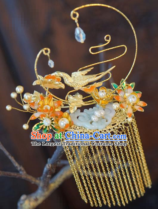 China Ancient Bride Jade Hair Crown Traditional Wedding Hair Accessories Hairpins Tassel Step Shake Full Set