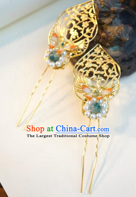 China Ancient Pearls Butterfly Hairpin Traditional Xiuhe Suit Hair Jewelry Accessories Court Princess Golden Hair Stick