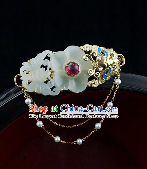 China Classical Cheongsam Jade Carving Butterfly Plum Brooch Traditional Handmade Golden Tassel Breastpin