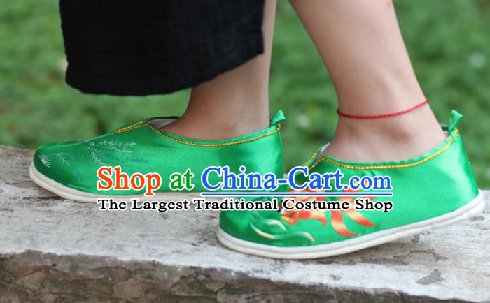 Chinese Handmade Embroidered Goldfish Green Shoes Hanfu Shoes Traditional National Shoes for Women