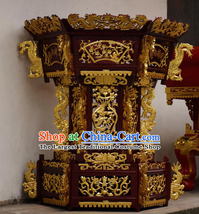 Chinese Traditional Handmade Camphorwood Lantern Carving Wood Dragon Head Palace Lamp