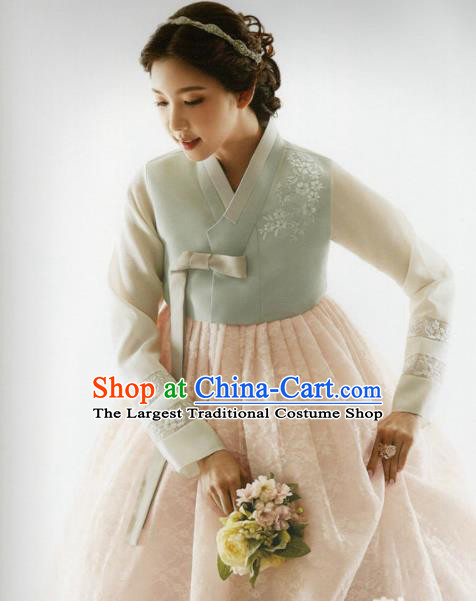 Korean Traditional Hanbok Bride Light Green Blouse and Pink Dress Outfits Asian Korea Wedding Fashion Costume for Women