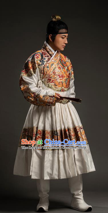 Traditional Chinese Ming Dynasty King White Embroidered Robe Ancient Imperial Emperor Costumes for Men