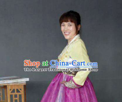 Korean Traditional Garment Bride Mother Hanbok Yellow Blouse and Purple Dress Asian Korea Fashion Costume for Women