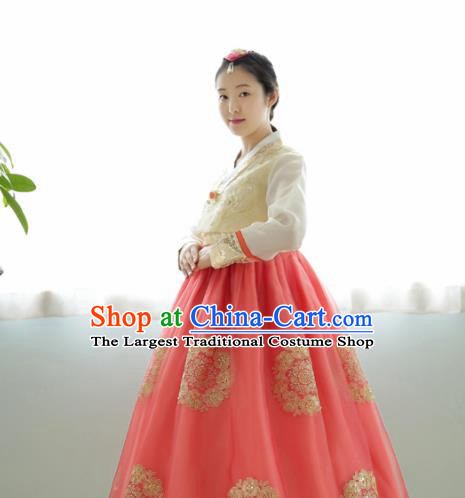 Korean Traditional Hanbok Garment Beige Blouse and Red Dress Asian Korea Fashion Costume for Women