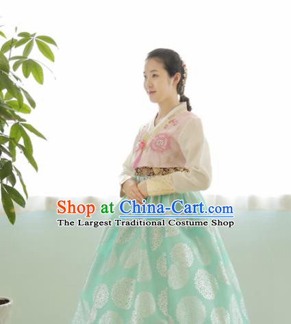 Korean Traditional Court Hanbok Garment Light Pink Blouse and Green Dress Asian Korea Fashion Costume for Women