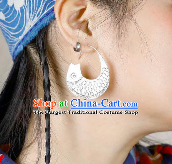 Chinese Traditional National Silver Carving Fish Earrings Handmade Ear Accessories for Women