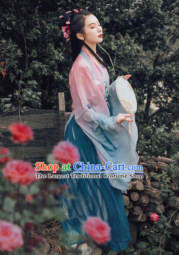 Chinese Ancient Royal Princess Embroidered Dress Traditional Tang Dynasty Imperial Consort Costume for Women