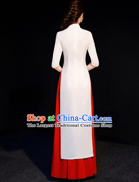 Chinese Spring Festival Gala Embroidered Red Peach Blossom Middle Sleeve Qipao Dress Traditional Compere Cheongsam Costume for Women