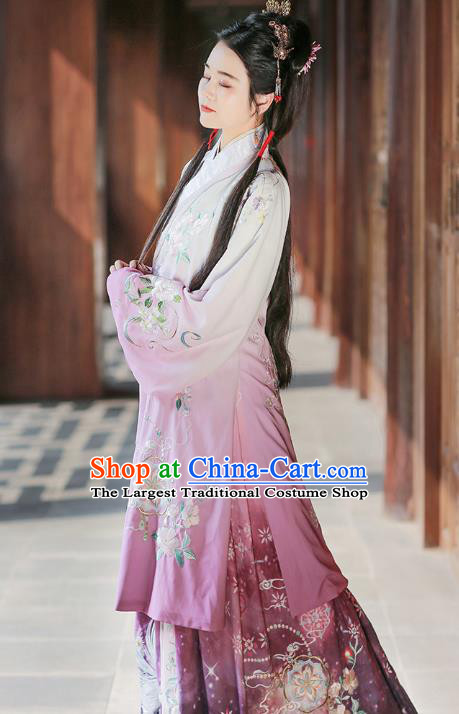 Chinese Ming Dynasty Young Mistress Embroidered Dress Traditional Ancient Patrician Lady Costumes for Women
