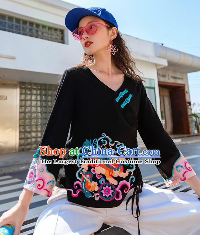 Chinese Tang Suit Embroidered Lion Black Shirt Upper Outer Garment Traditional Tai Chi Costume for Women
