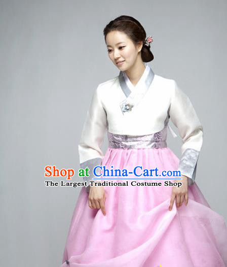 Korean Traditional Court Hanbok White Blouse and Pink Dress Garment Asian Korea Fashion Costume for Women