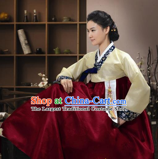 Korean Traditional Mother Hanbok Yellow Blouse and Wine Red Dress Garment Asian Korea Fashion Costume for Women