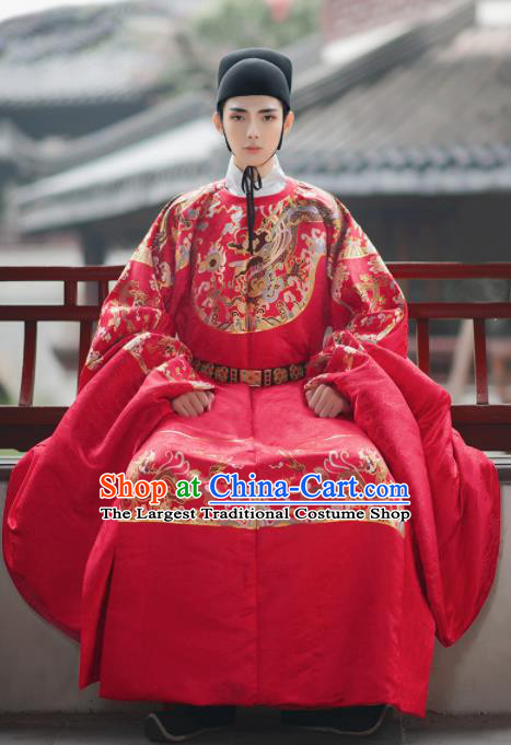 Chinese Traditional Ming Dynasty Bridegroom Wedding Red Hanfu Garment Ancient Emperor Costumes for Women