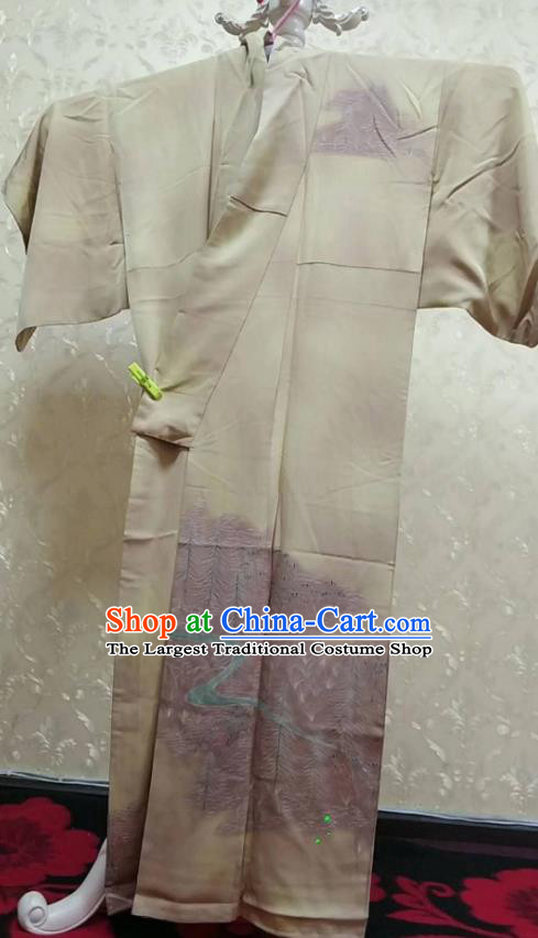 Traditional Japan Geisha Printing Beige Furisode Kimono Asian Japanese Fashion Apparel Costume for Women