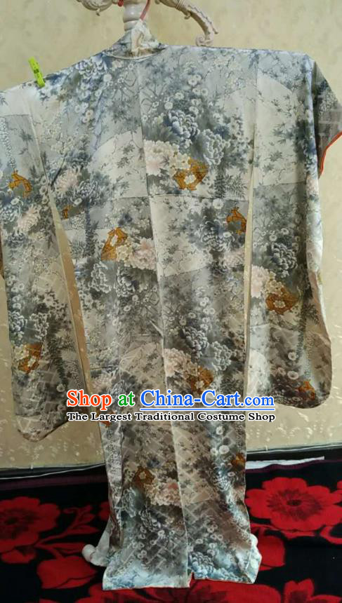 Traditional Japan Geisha Printing Peony Grey Silk Furisode Kimono Asian Japanese Fashion Apparel Costume for Women