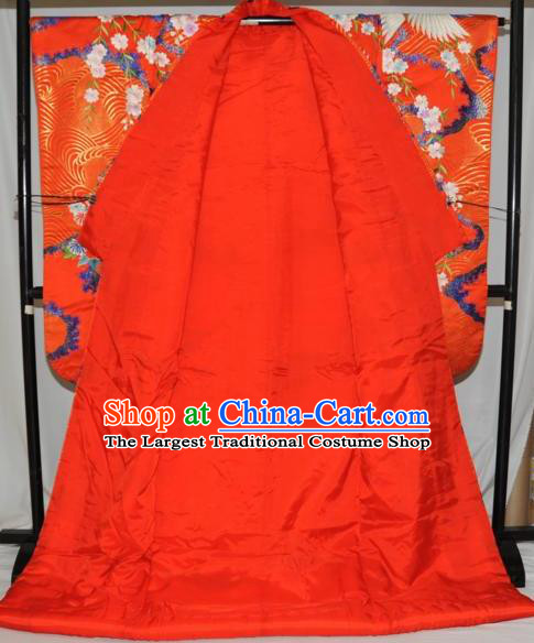 Traditional Japan Geisha Printing Crane Sakura Red Silk Furisode Kimono Asian Japanese Fashion Apparel Costume for Women