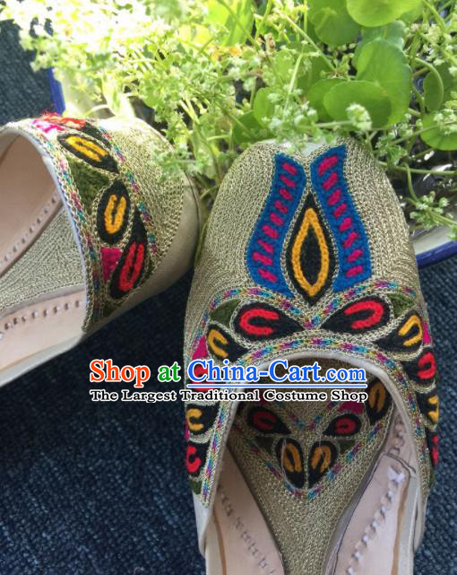 Asian India Traditional Embroidered Light Golden Leather Shoes Indian Handmade Shoes for Women