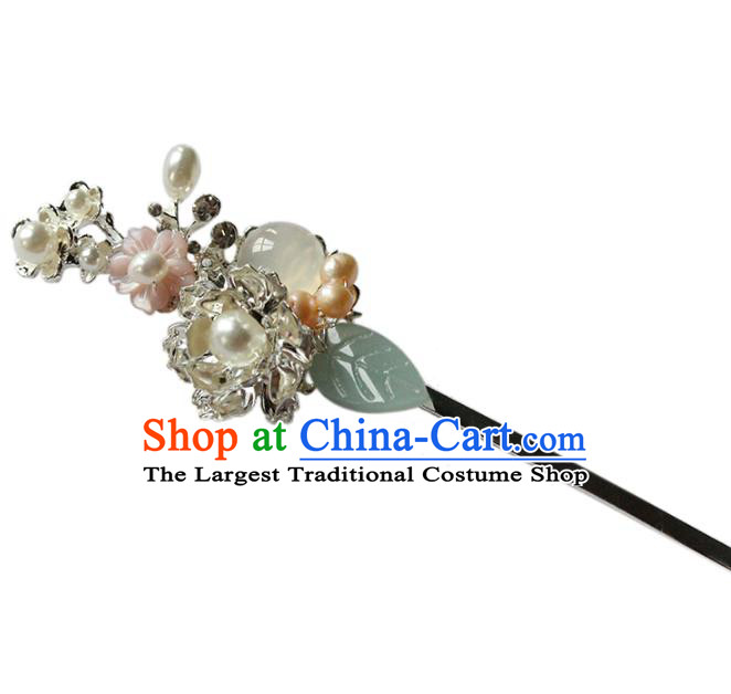 Traditional Chinese Handmade Chalcedony Hairpin Headdress Ancient Hanfu Hair Accessories for Women