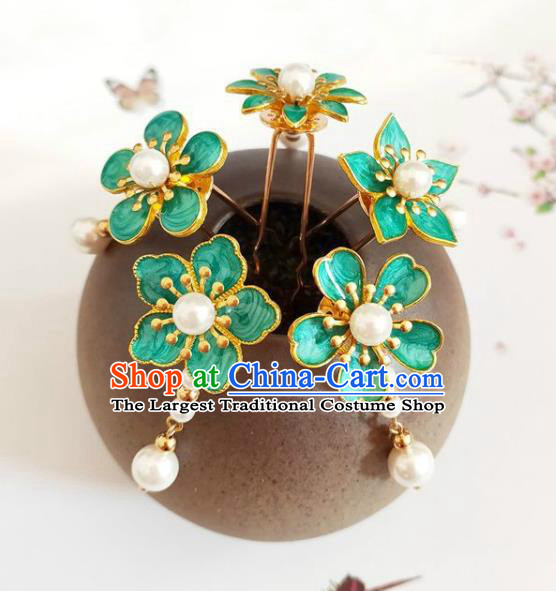 Traditional Chinese Little Green Plum Blossom Hairpins Headdress Ancient Court Hair Accessories for Women